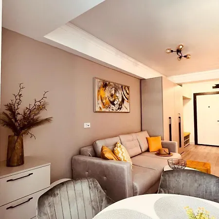 White Titanic * Navodari